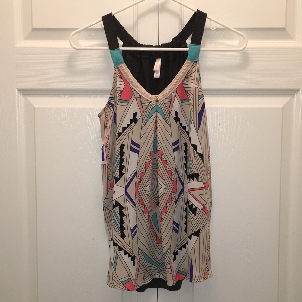 EUC Xhileration Sleeveless Aztec